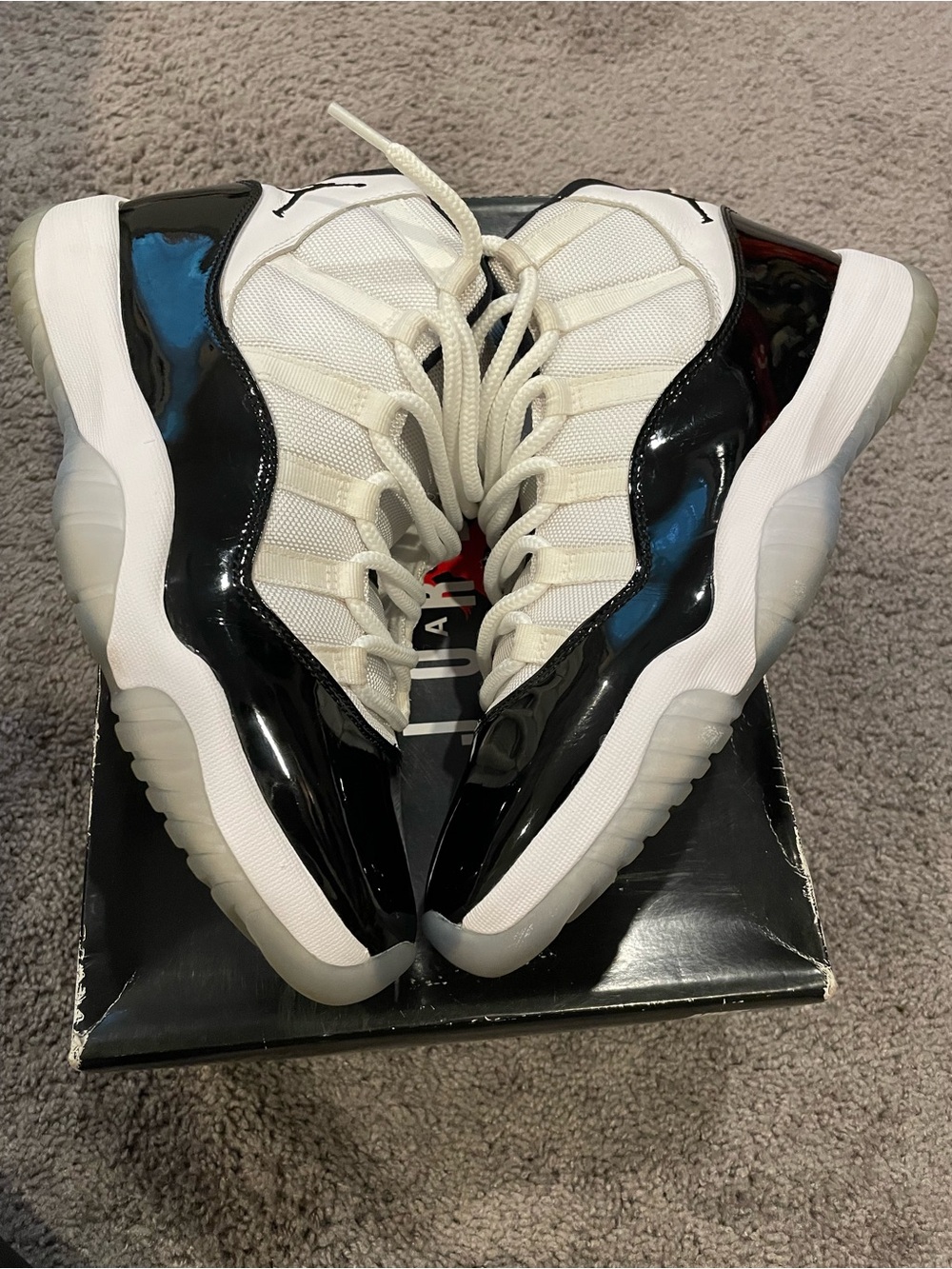 Men’s Air Jordan 11 Retro — 2018 High Concord —  Size 10.5 — 378037 100